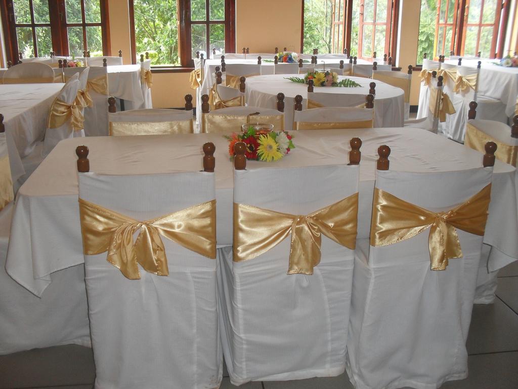 קנדי Royal Mount Hotel מראה חיצוני תמונה